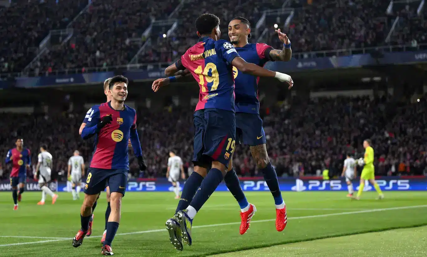 صدمة برشلونة: استبعاد رافينيا وبيدري من الكرة الذهبية 20